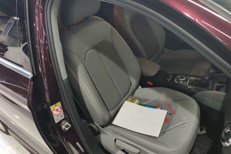 Used Audi A3 2019 Limousine 35 TFSI Fashion Edition China VI Emission Standard
