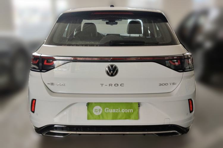 Used Volkswagen T-ROC 2025 Facelifted 300TSI DSG Two-Wheel-Drive Chen Guang Edition Rear