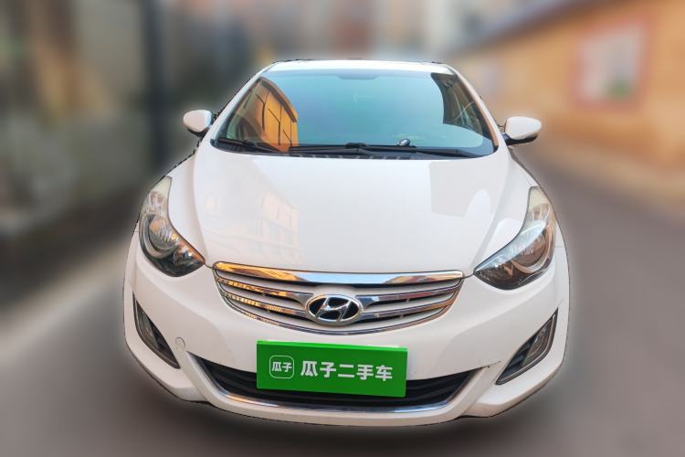Used Hyundai Elantra (5th Generation / Langdong) 2012 1.6L Manual Leading Model