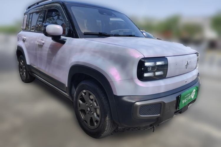 Used Baojun Spark EUV 2025 Smart Luxury Edition 5 Seats Front Right 45 Deg