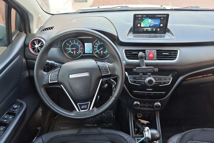 Used Haval H1 2017 Blue-Label 1.5L AMT Luxury Model Steering Wheel