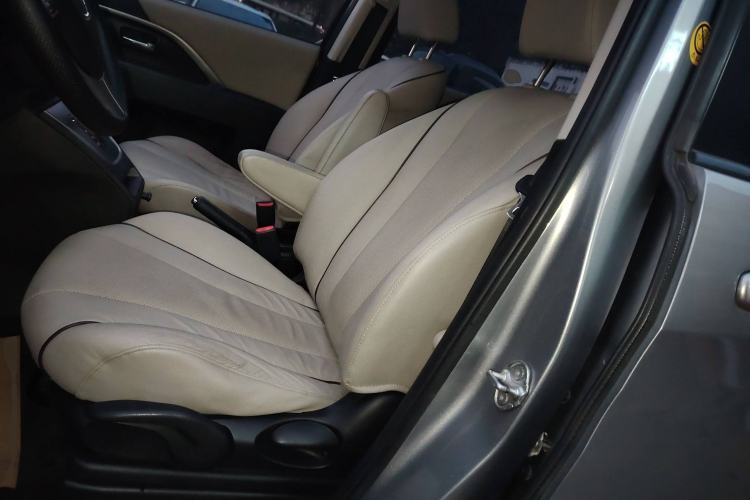 Used Mazda Mazda 5 2013 2.0L Automatic Luxury Edition
