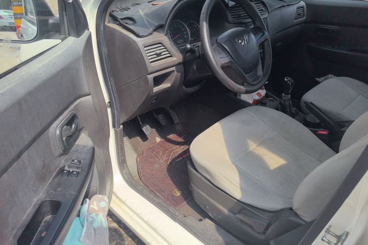 Used Wuling Hongguang 2015 1.2L S Base Model China IV
