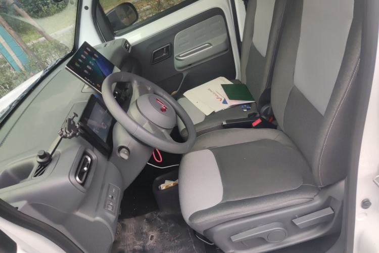 Used Wuling Zhiguang New Energy 2025 Model 305km Ambitious Edition