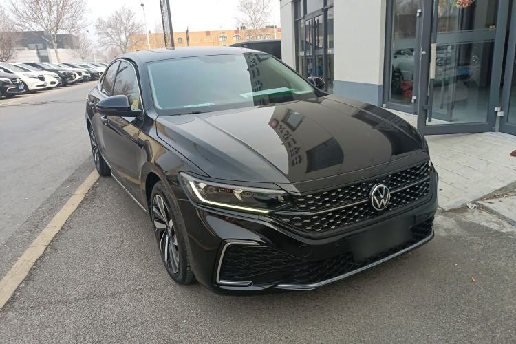 Used Volkswagen Passat 2022 330TSI Starry Elite Edition