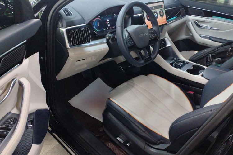 Used BYD Song PLUS New Energy 2023 Champion Edition DM-i 110KM Flagship Model Driver Seat