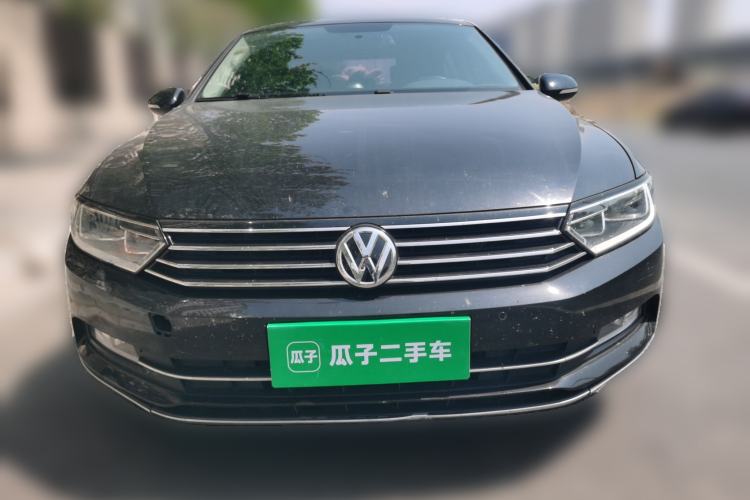 Used Volkswagen Magotan 2017 330TSI DSG Leading Model Front