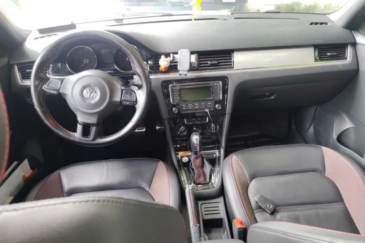 Used Volkswagen Bora 2014 1.4TSI Automatic Sportline
