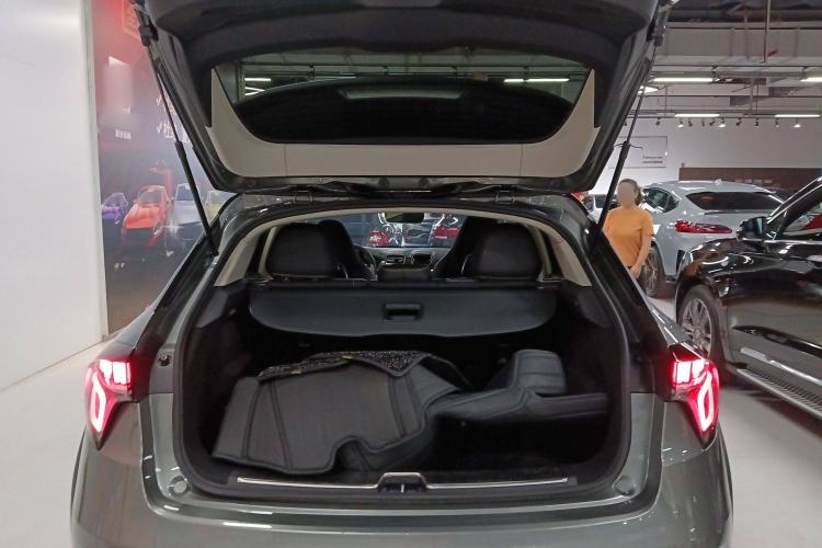 Used Lynk & Co 02 2022 2.0T DCT Shine Pro