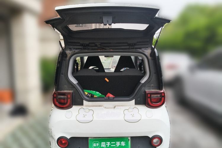 Used Chery QQ Ice Cream 2022 120km Conical Shape Lithium Iron Phosphate Trunk