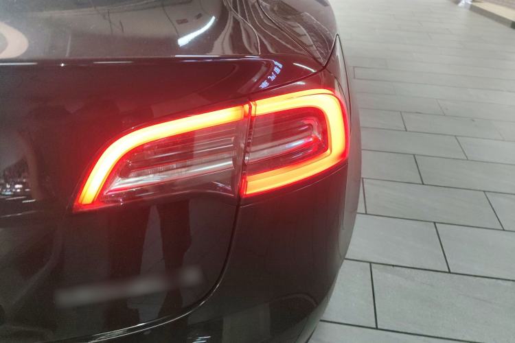 Used Tesla Model 3 2021 Standard Range Rear-Wheel Drive Upgraded Version 3D6 Exterior 3