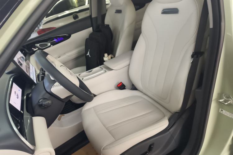 Used Geely Galaxy Geome 2025 UP 410km Exploration+ Edition Left Front Seat