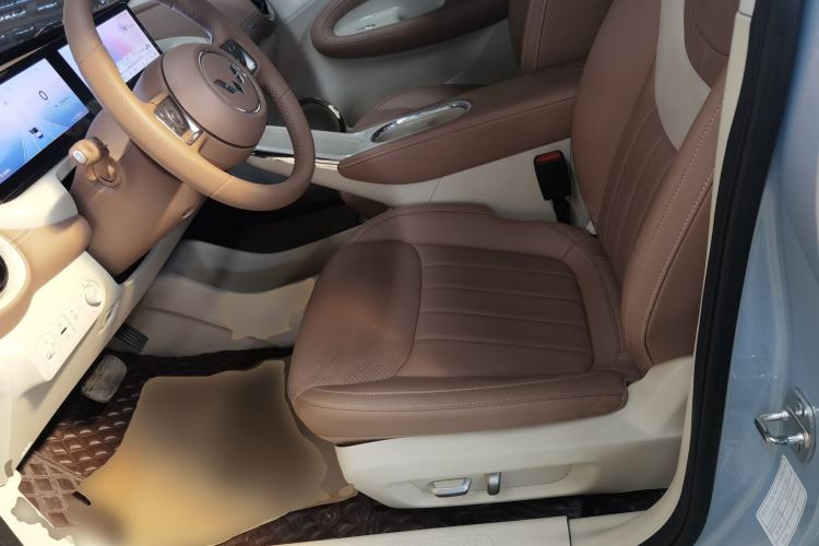 Used Wuling Bingo 2025 333 km Lingxi Deluxe Edition Left Front Seat