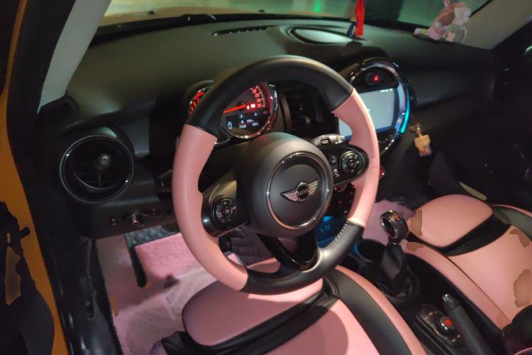 Used MINI MINI 2016 1.5T COOPER Five-Door Edition