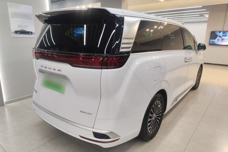 Used Denza D9 2024 DM-i 980 Four-Wheel Drive Flagship Model