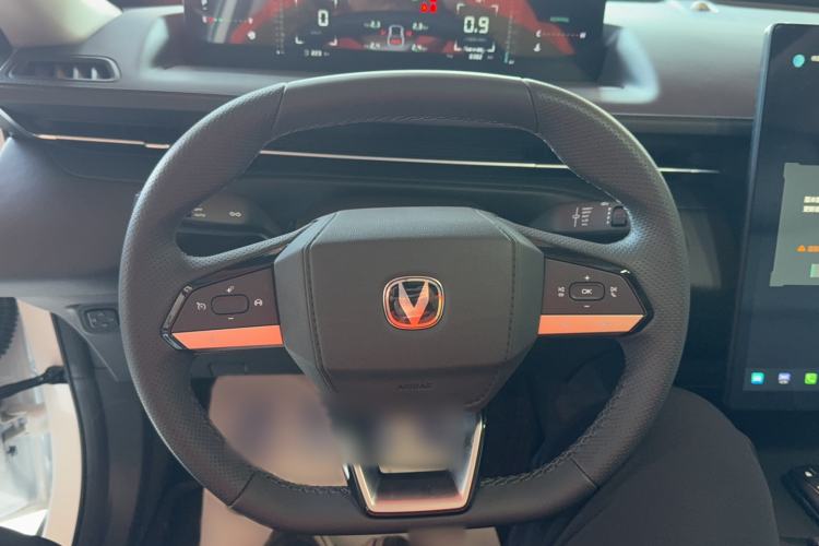 Used CHANGAN Eado 2025 Blue Whale 1.5T 500Bar Prestige Model Steering Wheel