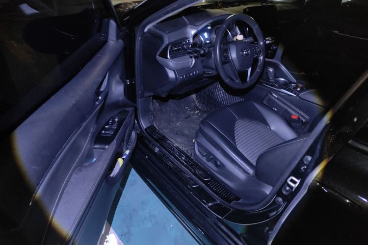 Used Toyota Camry 2023 2.0S Knight Edition