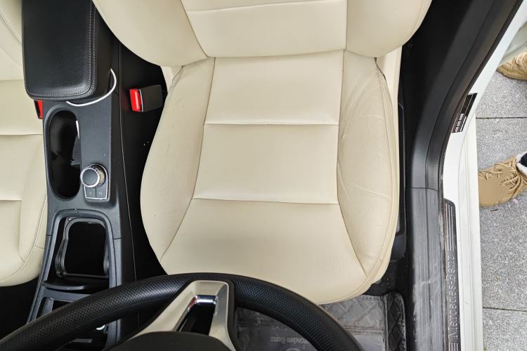 Used Mercedes-Benz B-Class 2012 B 180 Left Front Seat