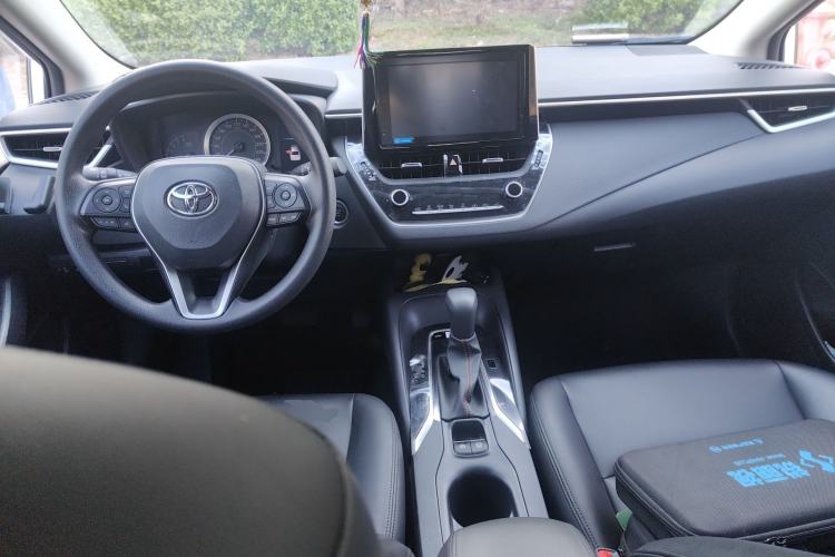 Used Toyota Corolla 2021 1.2T S-CVT Elite PLUS Edition Center Console