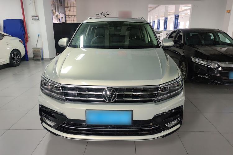 Used Volkswagen Tiguan L 2021 330TSI Automatic Two-Wheel Drive R-Line Flagship Edition
