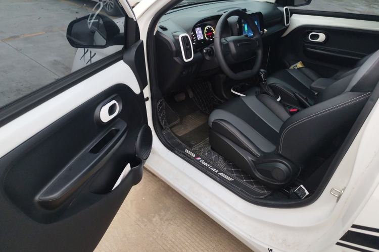 Used Roewe Clever 2022 311km QiQi BoBo Edition