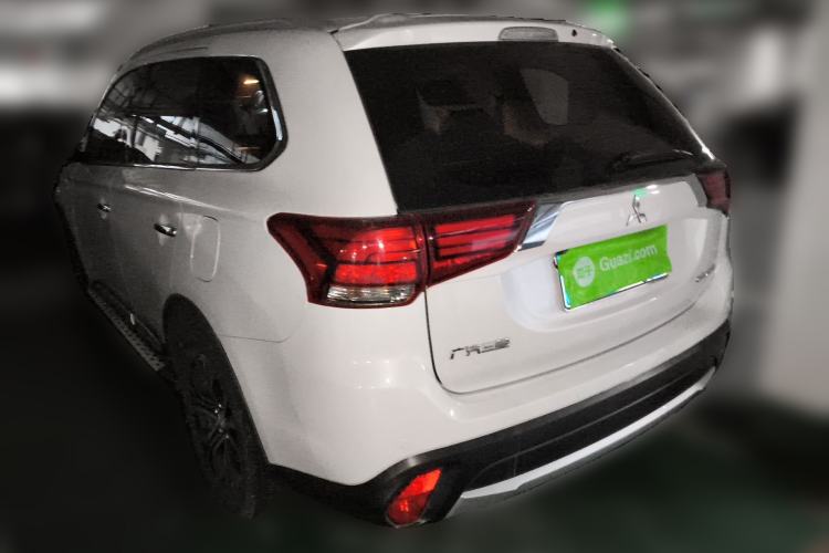 Used Mitsubishi Outlander 2016 2.4L 4x4 Elite Edition 5 Seats