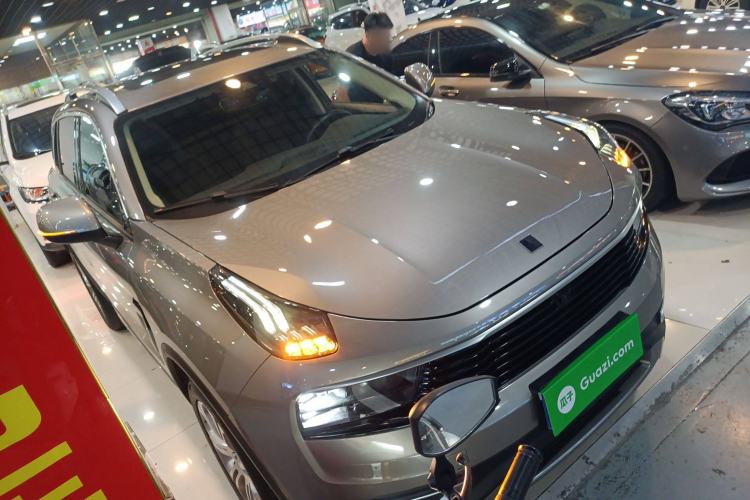 Used Lynk & Co 01 2019 2.0T Two-Wheel-Drive Pro Version China VI Standard
