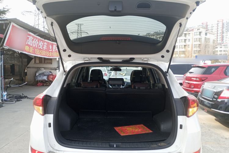 Used Hyundai Tucson 2018 1.6T Dual-Clutch Two-Wheel Drive 15th Anniversary Special Edition
