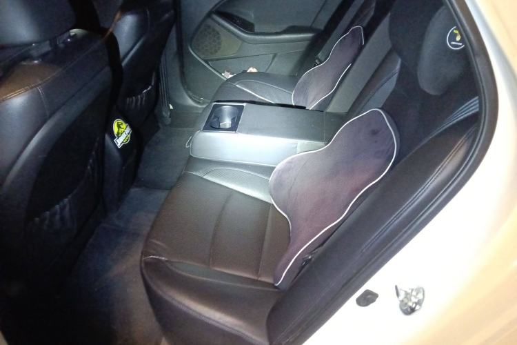 Used Kia K5 2015 2.0L Automatic LUX Left Rear Seat