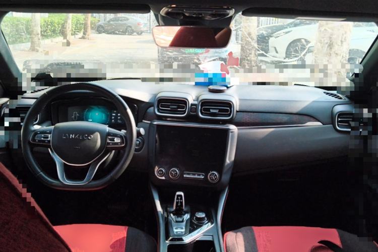 Used Lynk & Co 03 2019 1.5TD DCT JingPro Edition China VI Standard Center Console