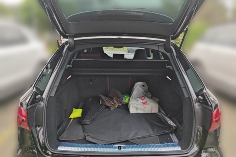 Used Audi S4 2024 S4 Avant 3.0TFSI Trunk