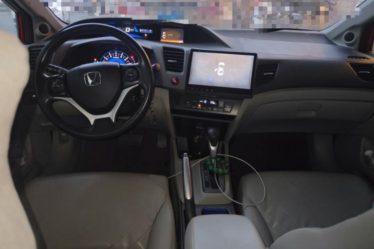 Used Honda Civic 2012 1.8L automatic luxury edition