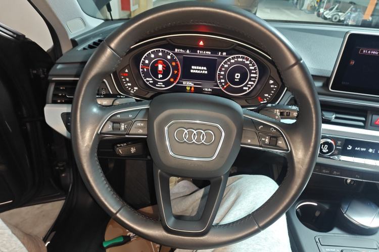 Used Audi A4 2020 Avant Avant-garde 40 TFSI Fashionable and Dynamic Model