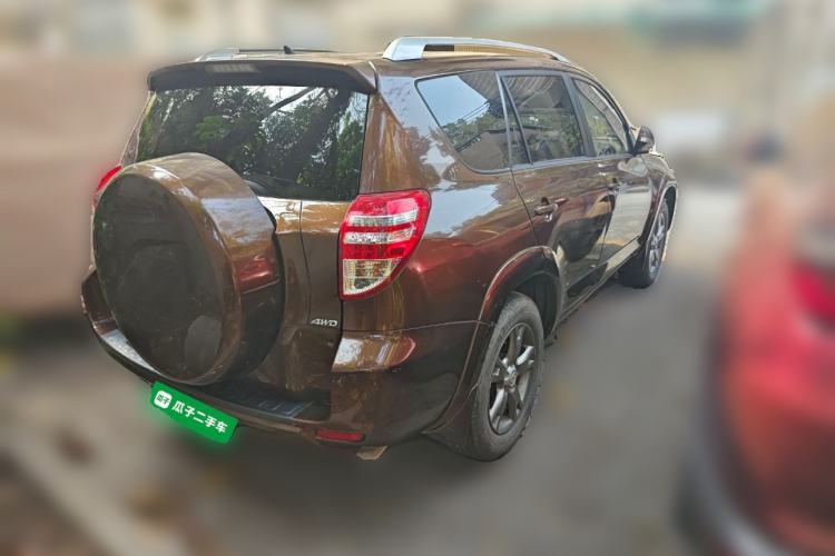 Used Toyota RAV4 2012 Luxurious Edition 2.0L Automatic All-Wheel Drive
