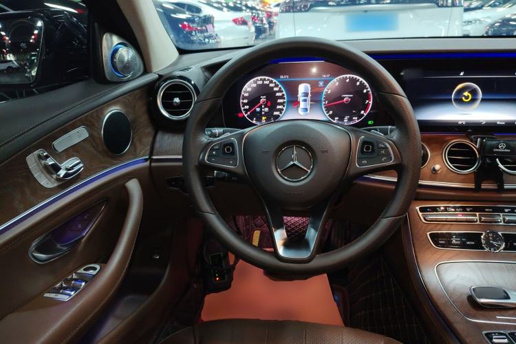 Used Mercedes-Benz E-Class 2018 Facelift E 200 L
