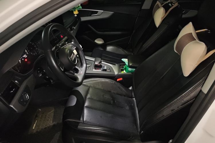 Used Audi A4L 2018 30th Anniversary Edition 40 TFSI Trendy Model
