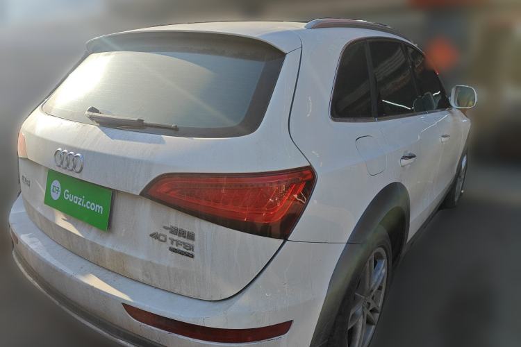 Used Audi Q5 2017 Plus 40 TFSI Technology Model