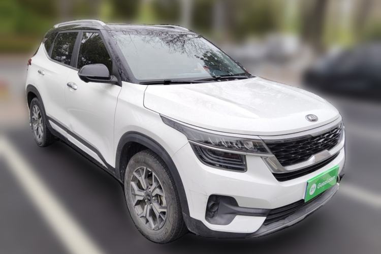 Used Kia KX3 2020 1.5L CVT Trend Edition Front Right 45 Deg