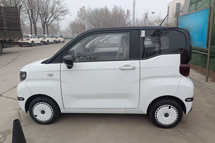 Used Chery QQ Ice Cream 2024 Edition Youth Version 205km Sundae
