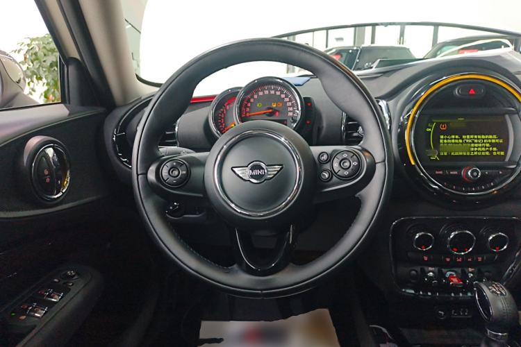 Used MINI Clubman 2016 Revised Version 1.5T COOPER Connoisseur Edition