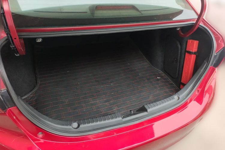 Used Mazda 3 Axela 2014 Sedan 2.0L Automatic Sport Model Trunk