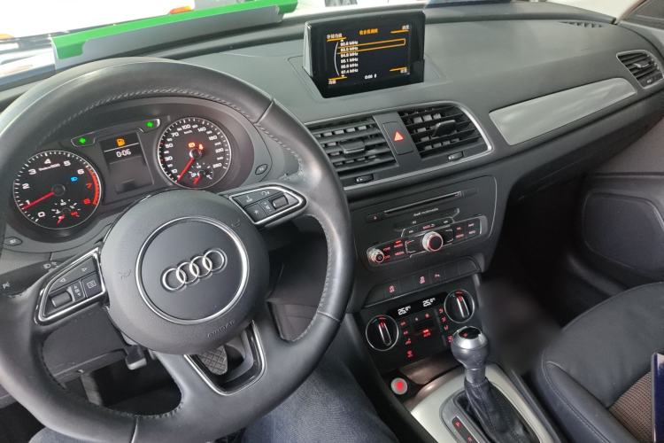 Used Audi Q3 2017 30 TFSI Fashion Model