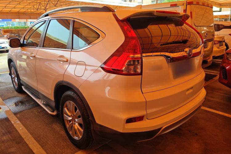 Used Honda CR-V 2016 2.0L Two-Wheel Drive Classic Edition Rear Left 45 Deg