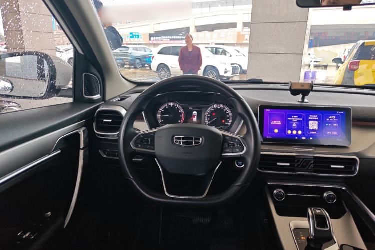 Used Geely Auto Coolray 2020 Facelift 240T DCT Hunter