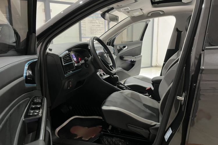 Used Jetta VS5 2022 280TSI Automatic High-Gloss Enjoyment Model Interior 6