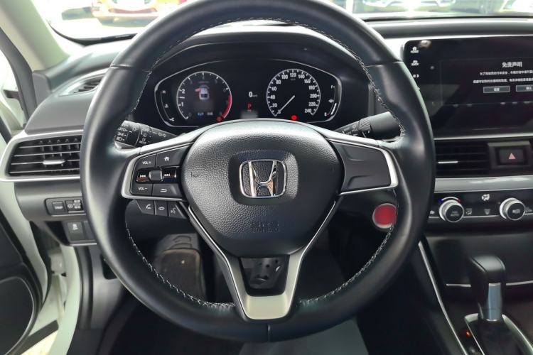 Used Honda Accord 2022 260TURBO Luxury Edition Steering Wheel