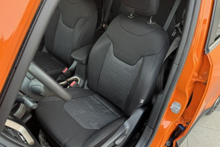 Used Jeep Renegade 2017 180T Manual Kinetic Edition