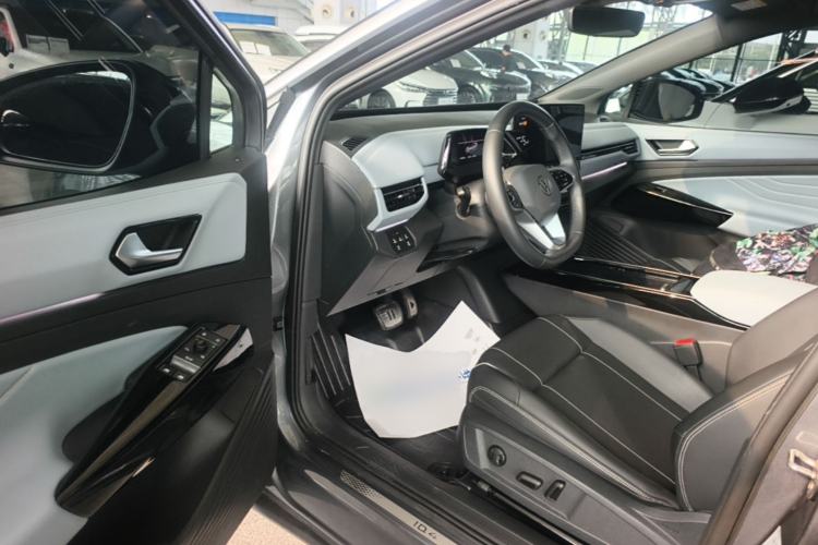 Used Volkswagen ID.4 X 2024 Pure & Smart Edition