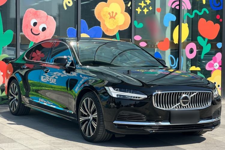 Used Volvo S90 New Energy 2022 T8 eDrive Hybrid Luxury Edition