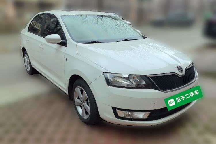 Used Skoda Rapid 2013 1.6L Manual Smart Selection Model